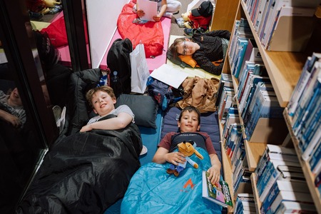 Noč v knjižnici za otroke (8)